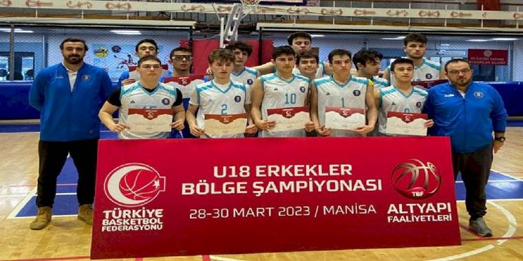 Kütahyalı basketbolcular Türkiye ikincisi oldu
