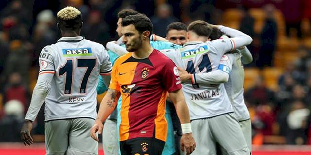 Galatasaray 2 - Başakşehir 3 Maç Sonucu)