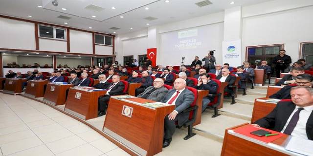 Sakarya Büyükşehir'de encümen ve ihtisas komisyonları seçildi