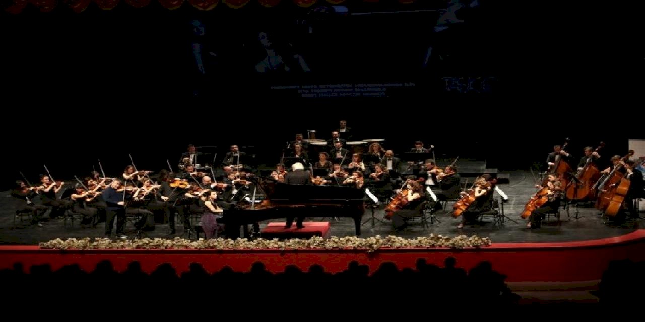 Dünyaca ünlü sanatçılardan depremzedeler yararına konser