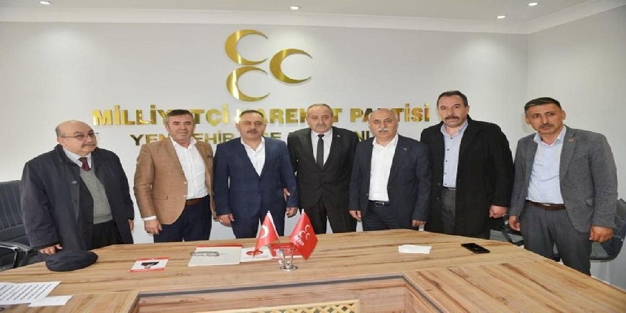 Bursa Yenişehir'de meclis üyesi MHP'ye katıldı