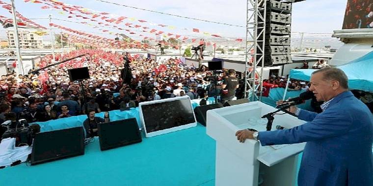 Cumhurbaşkanı Erdoğan: "Konya Belediyelerimiz Hatay'da Hakk'ın ve Halkın Rızasını Gözeterek Gece Gündüz Koşturdu"