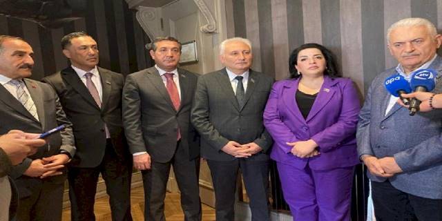 Azeri milletvekillerinden İzmir çıkarması