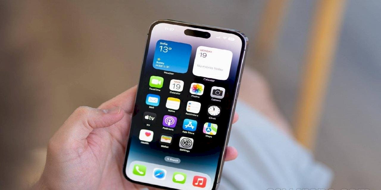 iOS 17 ile Kilit Ekranı Akıllı Ekran Olarak Kullanılabilecek
