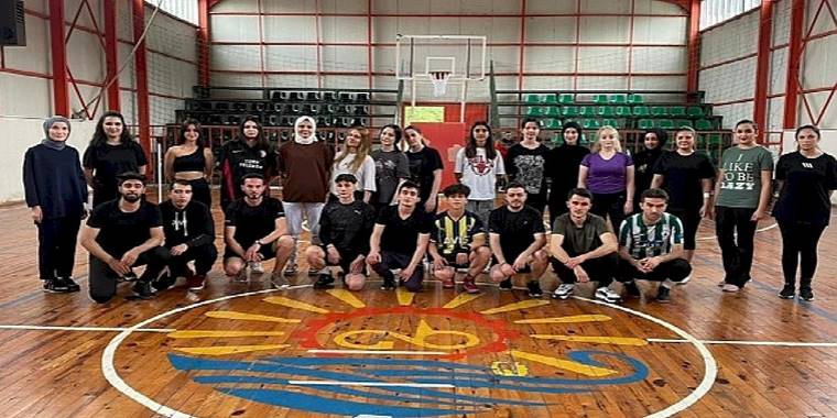 Gölcük Belediyesi POMEM Kurslarında Eğitimler Sürüyor