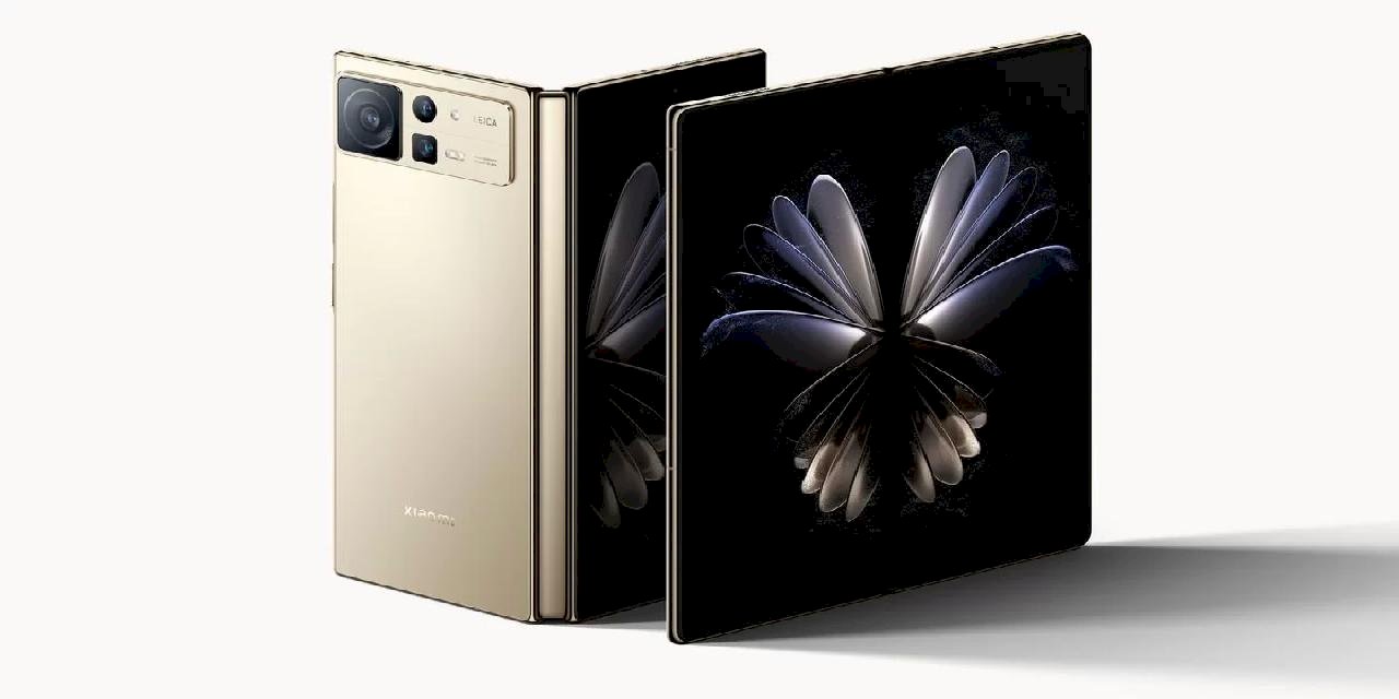 Xiaomi Katlanabilir Kapaklı Bir Telefon Üzerinde Çalışıyor