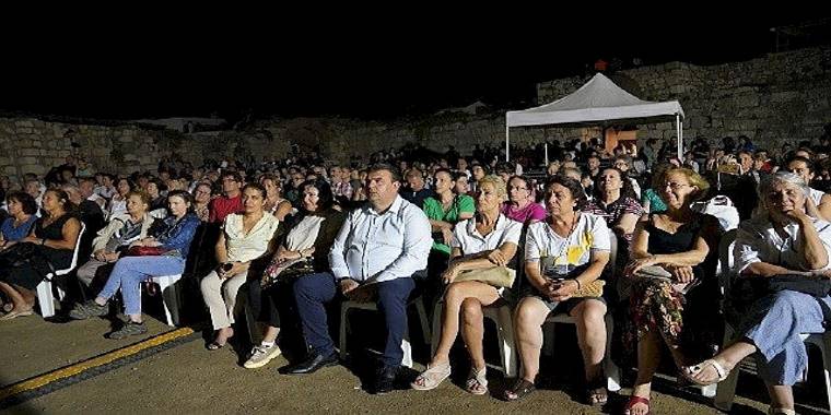 Kaleiçi'nde Türk Halk Müziği esintisi