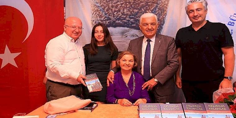 Muğla'nın İlk Kadın Büyükelçisinin Kitabı Tanıtıldı