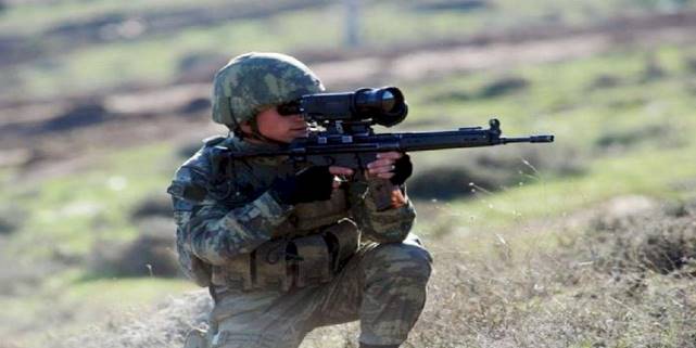 Barış Pınarı'nda 2 terörist etkisiz