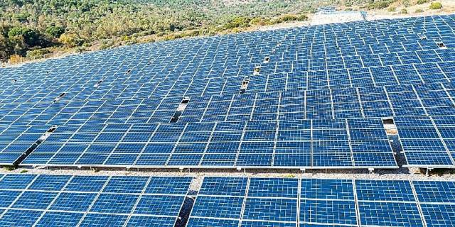 Sürdürülebilir enerji çalışmalarıyla Karşıyaka'da 2,7 Milyon lira tasarruf sağlandı