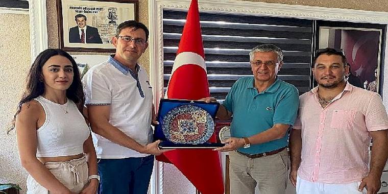 Kemer TÜRSAB'dan Başkan Topaloğlu'na ziyaret