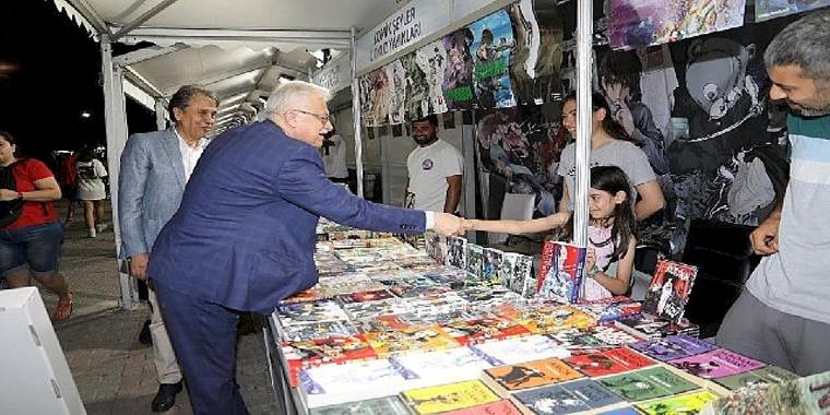 4: Burhaniye kitap fuarı açıldı 