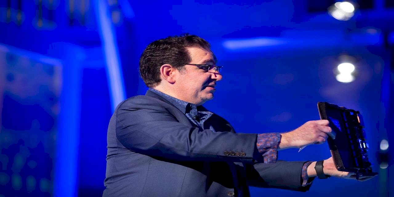 Dünyanın En Çok Aranan Hacker’ı Kevin Mitnick Hayatını Kaybetti