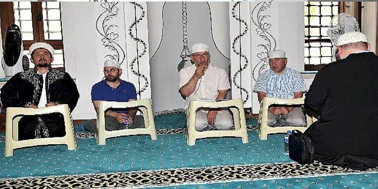 Kediler Tekkesi'nin son şeyhi dualarla anıldı