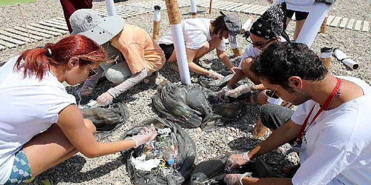 Plastiksiz Kıyılar, Plastiksiz Sular Projesi Konyaaltı Sahili'nde başladı