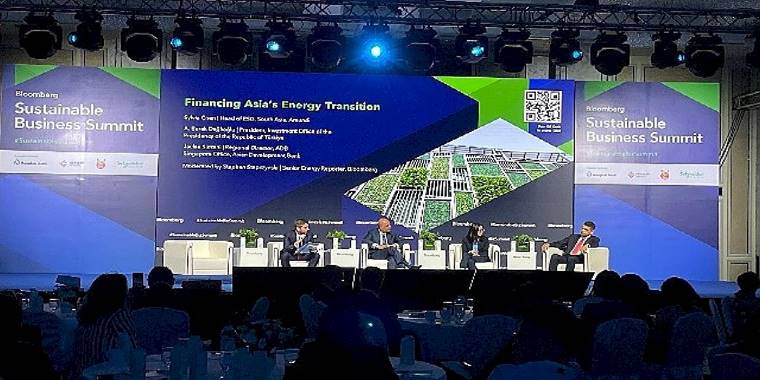 Türkiye Yüzyılı Yatırım Resepsiyonu Singapur'da gerçekleştirildi