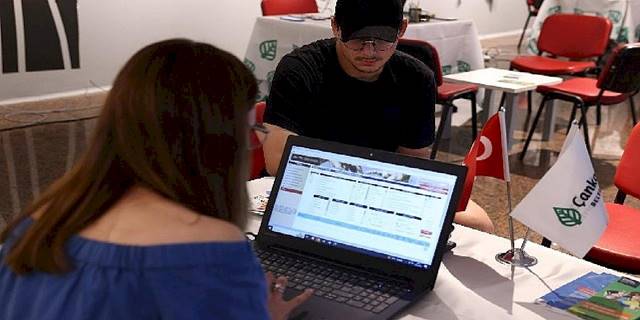 Çankaya'da üniversite adaylarına tercih desteği başladı