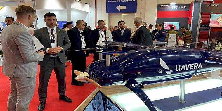 IDEF'te gözler yerli ve millî İHA'lar CGT ve CNG'nin üzerindeydi