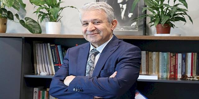 Prof. Dr. Yumuşhan Günay: 