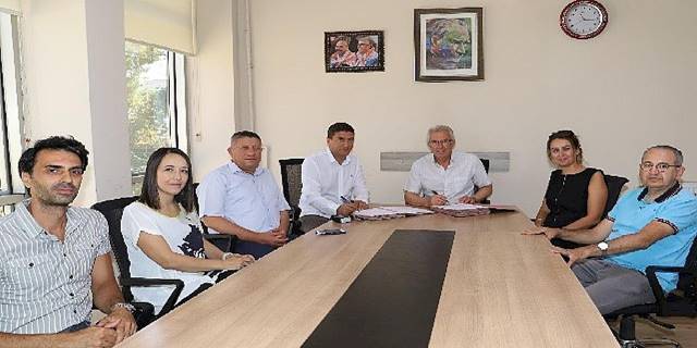 Ödemiş Belediyesi'nin 100. Yıl Konutları projesi için imzalar atıldı