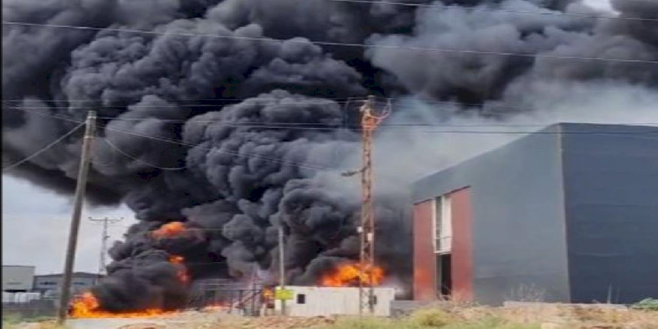 Tekirdağ'da kimya fabrikası yanıyor!