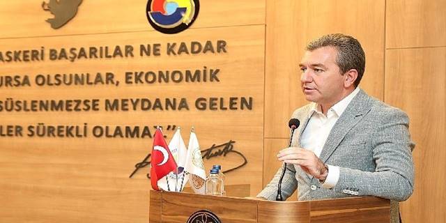 AK Parti İzmir Milletvekili ve Gençlik Kolları Genel Başkanı Eyyüp Kadir İnan Bergama'ya ziyarette bulundu