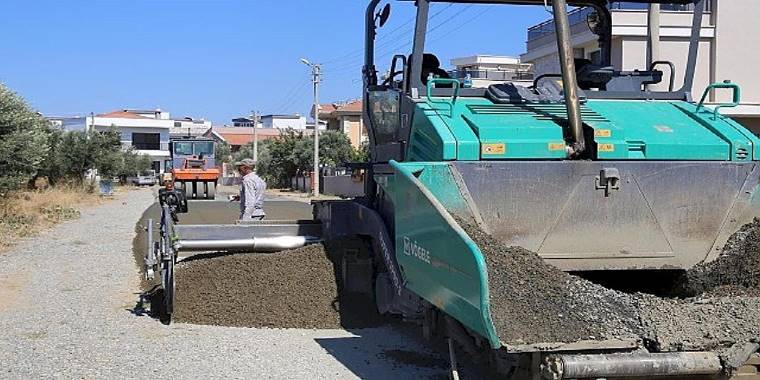 Burhaniye Belediyesi'nden 11 Mahalle'de 100.000 M² Sathi Kaplama Yol Seferberliği!