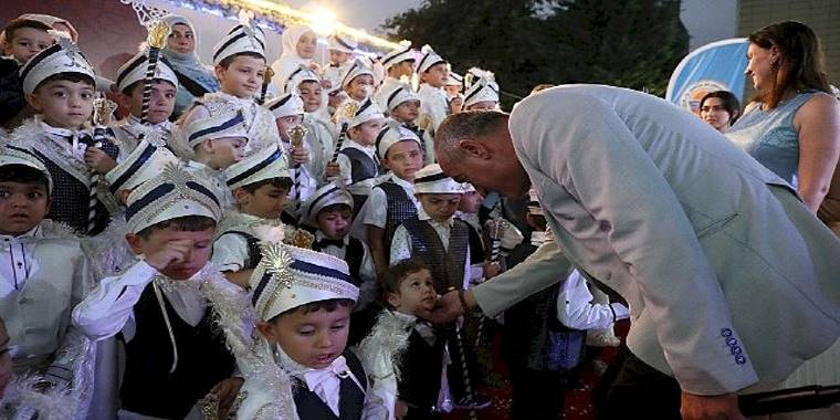 Gemlik Belediyesi'nden toplu sünnet şöleni