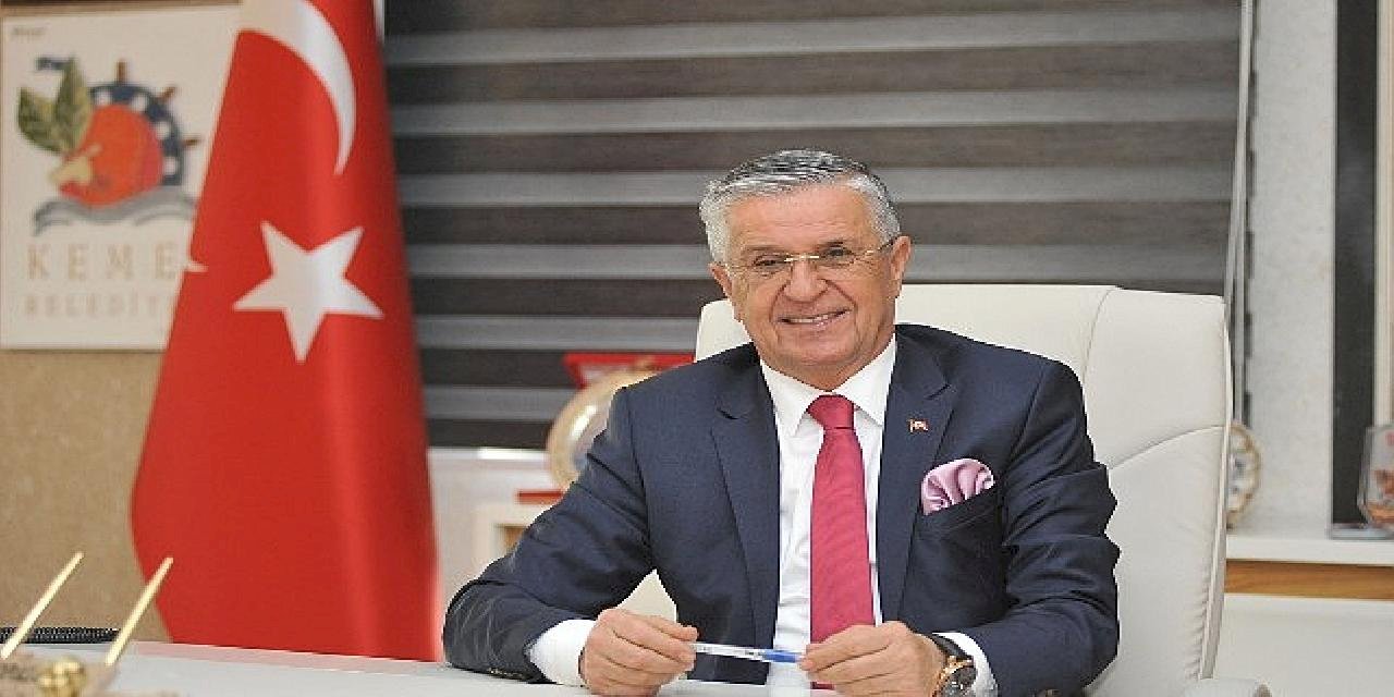 Kemer Belediyesi'nden üniversite öğrencilerine eğitim desteği