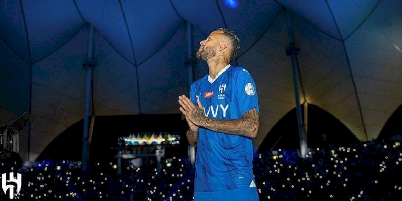 Al Hilal'den Neymar'a görkemli imza töreni!