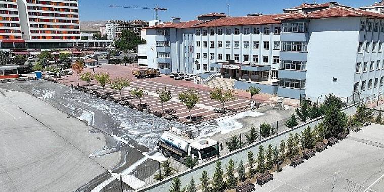 Selçuklu'da okullar eğitime hazır hale getiriliyor