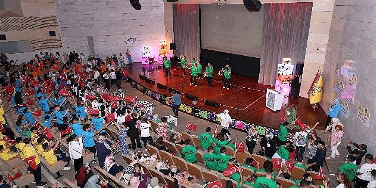 Özel Öğrencilerden 