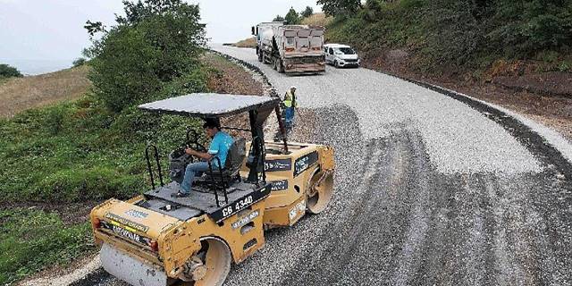 Kızderbent-Yalova Aktoprak bağlantısına asfalt