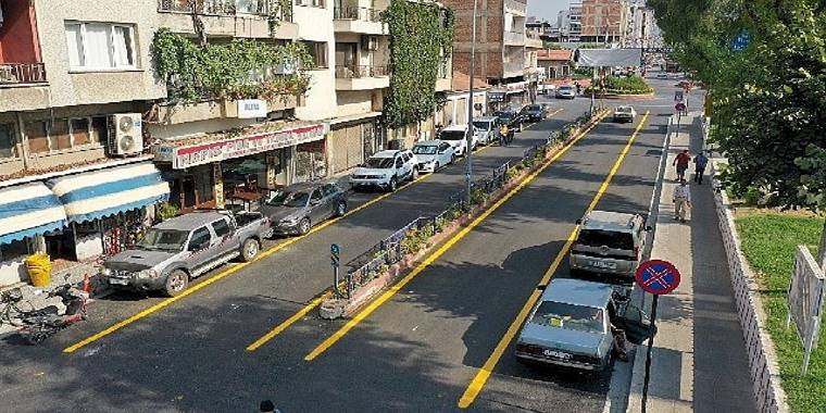 Aydın Büyükşehir Belediyesi İncirliova Türkan Saylan Caddesi'ni yeniledi