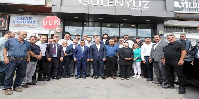 Memduh Büyükkılıç'tan nakliyecilere 'deprem' teşekkürü