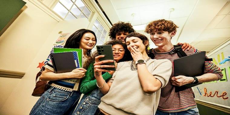 Samsung, Öğrenci ve Öğretmenlere Özel Akıllı Telefon ve Tablette Eylül Boyunca İndirim Uygulayacak