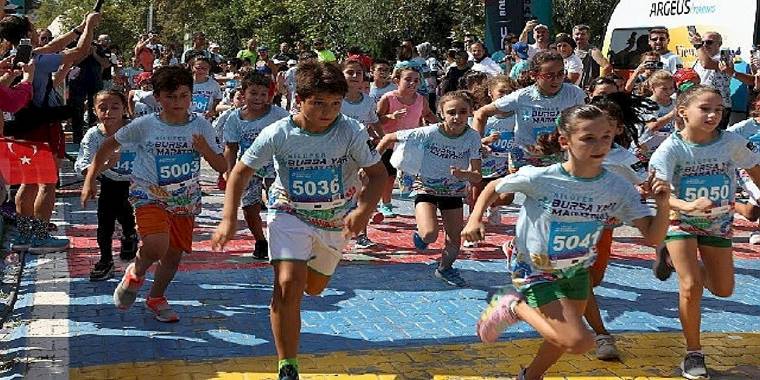 Nilüfer'de Zafer Bayramı coşkusu sporla buluştu  