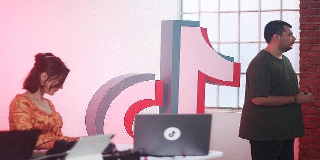 İki farklı yaratıcı topluluk TikTok'ta bir araya geldi