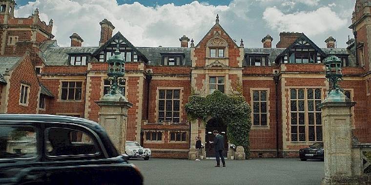 Wales Interactive, sizi Medcezir Oteli'ne ve FMV'nin evrimini keşfetmeye davet ediyor.