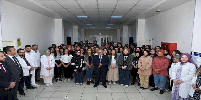 Kayseri Büyükşehir'den öğrencilere ulaşım yardımı