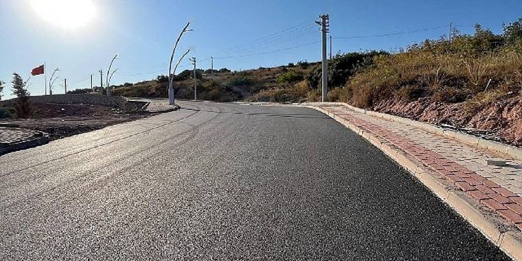 Dilovası Tavşancıl Mahallesi'nde üstyapı çalışması