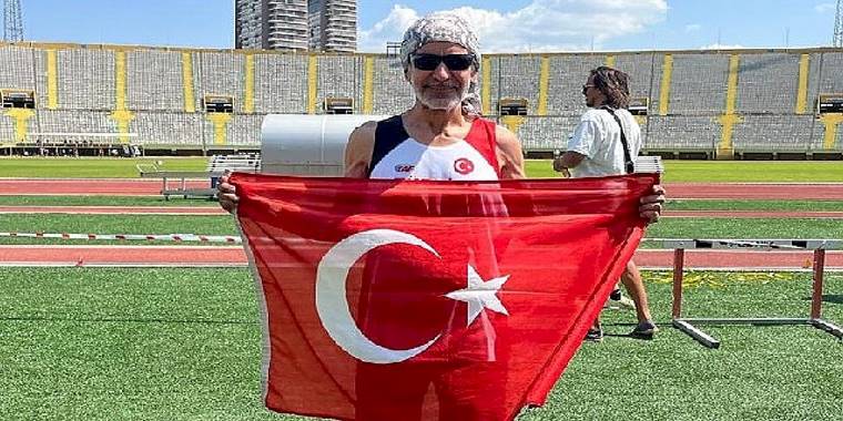 Egeli akademisyen Prof. Dr. Levent Ballice