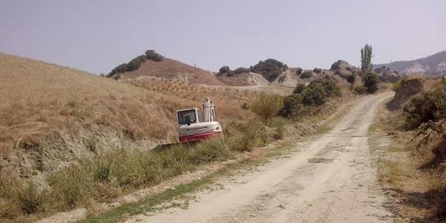 Manisa Karabeyler'de dere temizliği