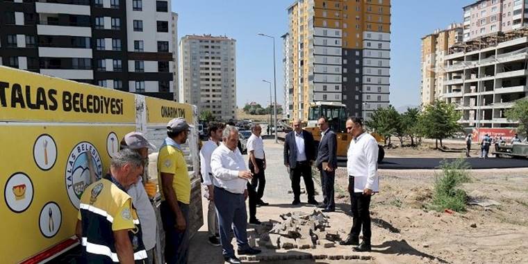 Kayseri Talas'ta onarım timi iş başında