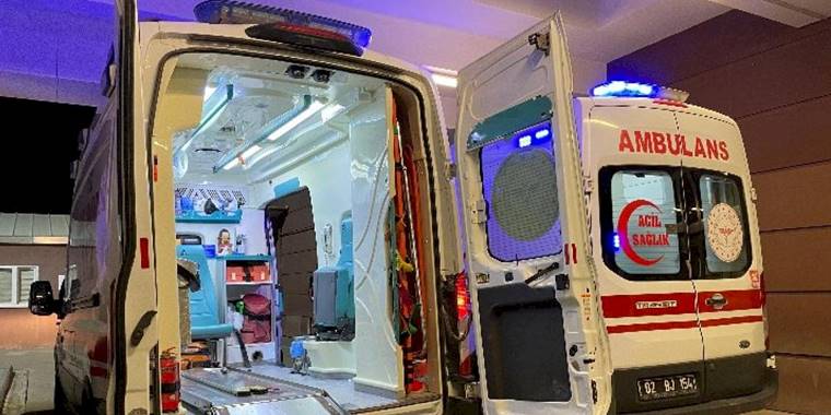 Adıyaman’da otomobil şarampole yuvarlandı: 1 ağır yaralı