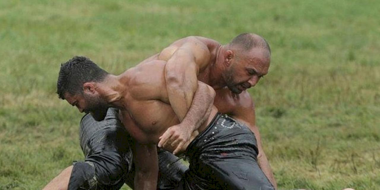 Altın kemer Ali Gürbüz'ün oldu!