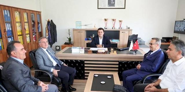 Bilal Özdoğan öğrencilerle buluştu