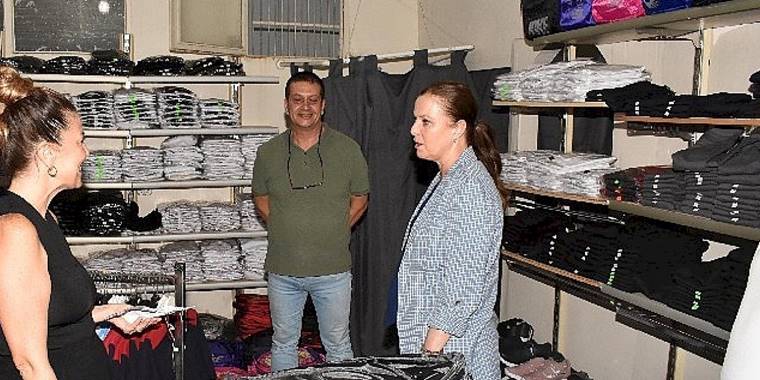 Başkan Anne'den Çocuklara Eğitim Desteği