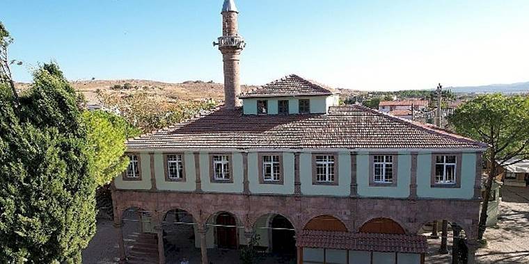 Tarihi Küçükköy Camisi'ni Restorasyon Projesi Tamamlandı