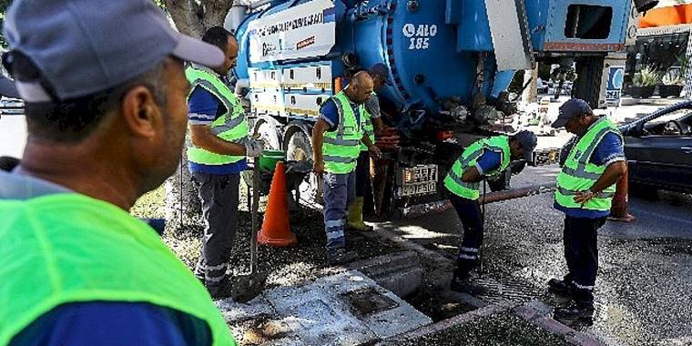 ASAT ekipleri yağmur suyu hattı temizliğine başladı